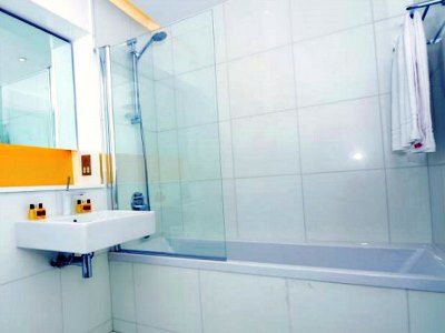 Axiom Park Апарт-отель